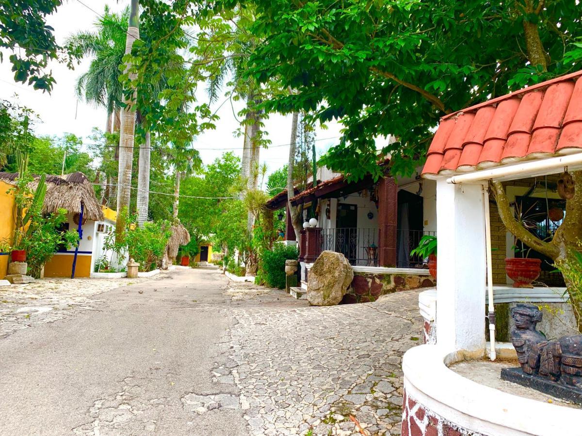 Hotel Green River Izamal Bagian luar foto