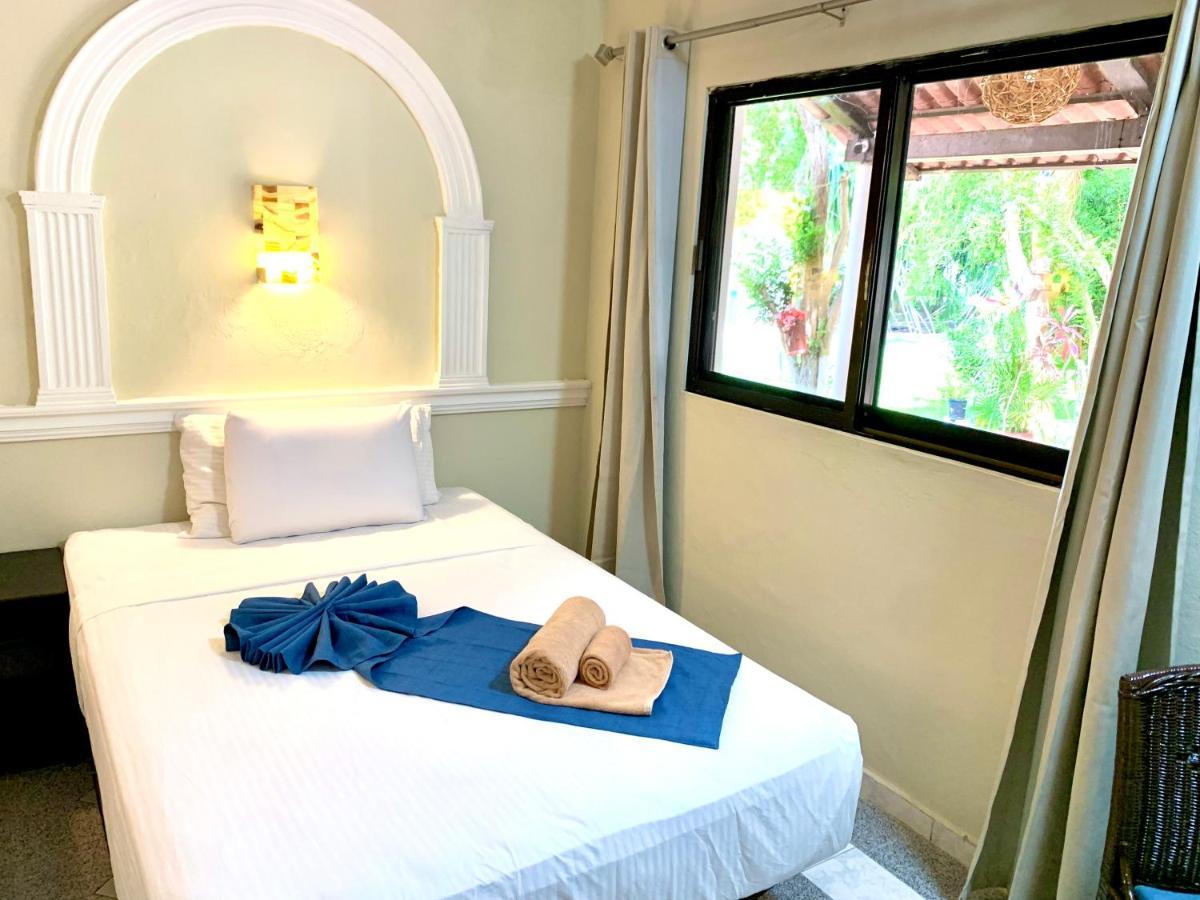 Hotel Green River Izamal Bagian luar foto