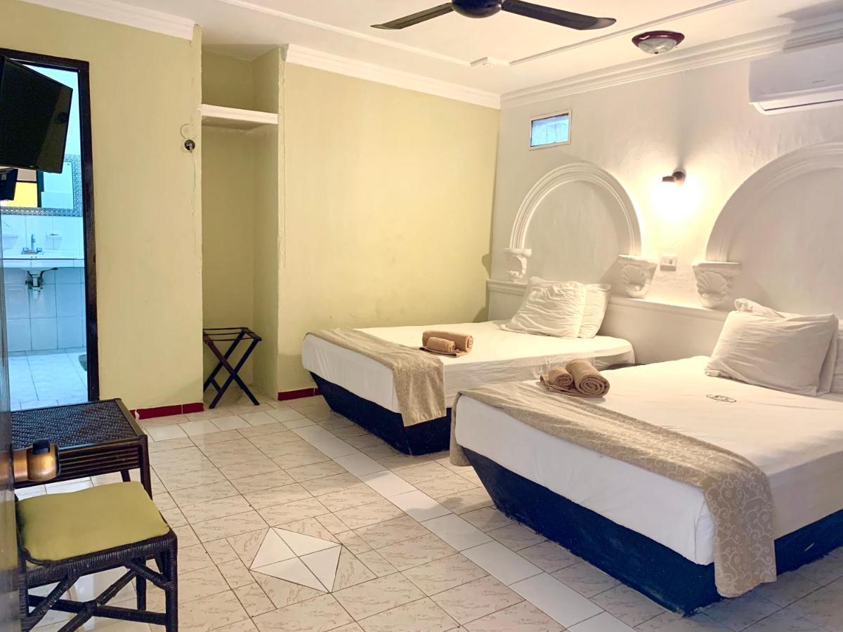 Hotel Green River Izamal Bagian luar foto
